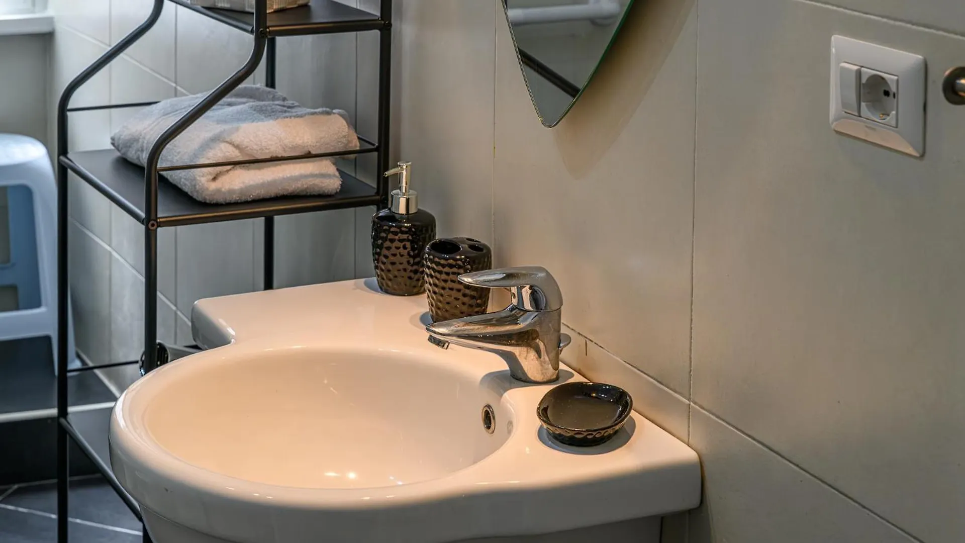 Belle Arti Home Roma İtalya